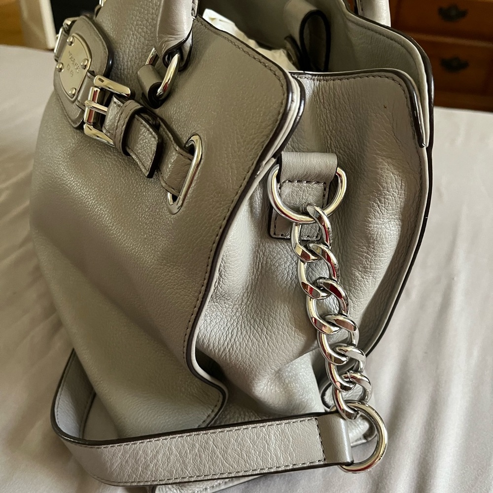 Michael Kors Saffiano Leather Hamilton East West Satchel, Ash Grey - Picture 5 of 14
